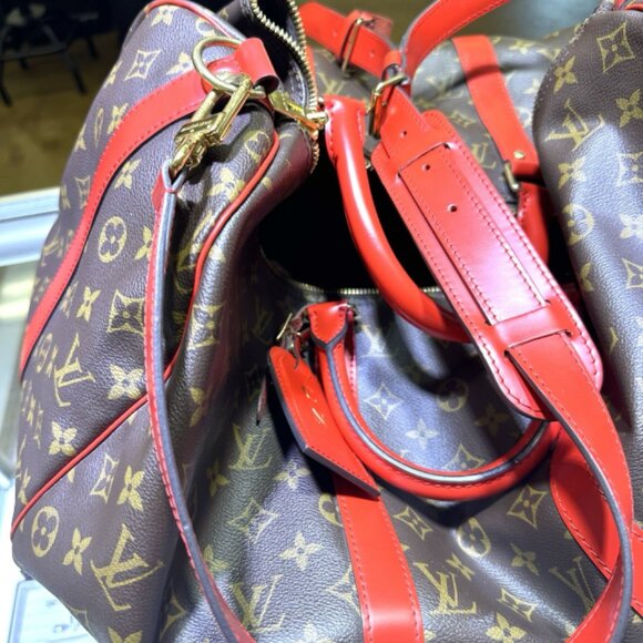 Genuine Louis Vuitton Carry On Bag Red Monogram Canvas Keepall Bandouliere 50 - Picture 9 of 9